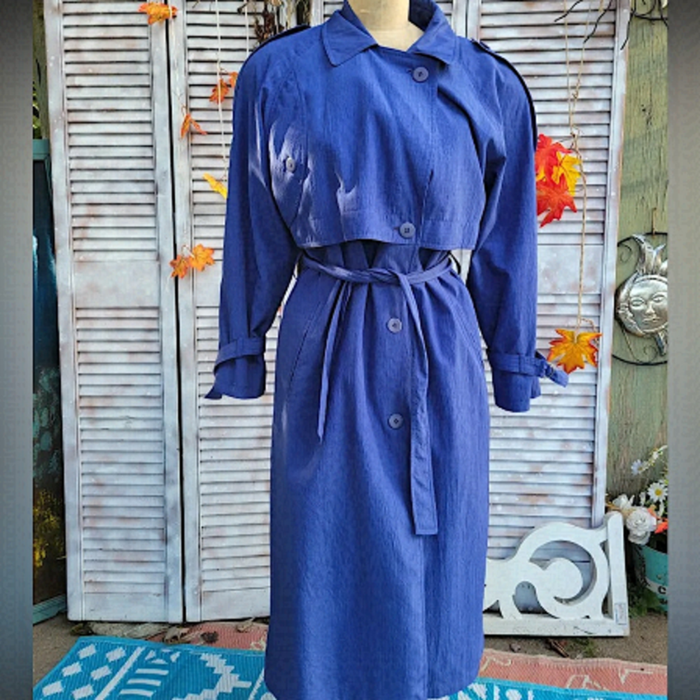 CYCLONE Vintage trench coat, double lined, royal blue